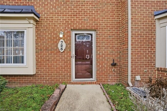 Foto del edificio - 725 Mill Landing Rd