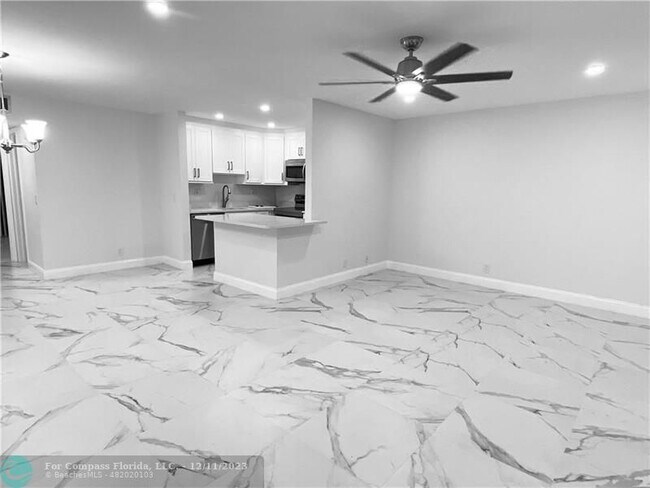 Foto del edificio - 954 Normandy Trail