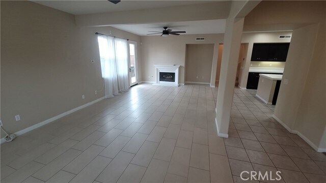 Building Photo - 8625 Candlewood St