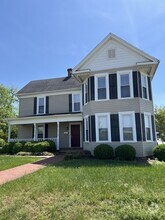 Building Photo - 203 E Jackson Ave