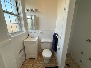 Interior Photo - New King Edward Apartments