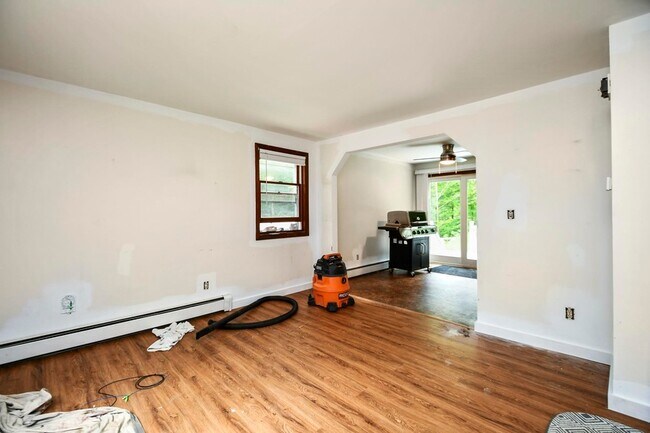 Foto del edificio - 22 Lord Brook Road Unit 1