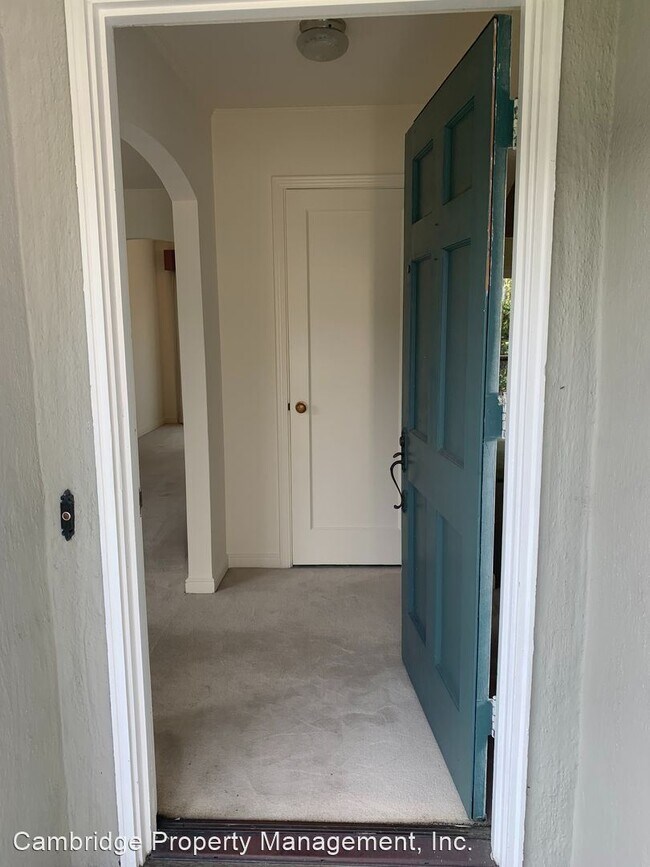 Building Photo - 2 br, 1 bath House - 272 W. 36th Avenue