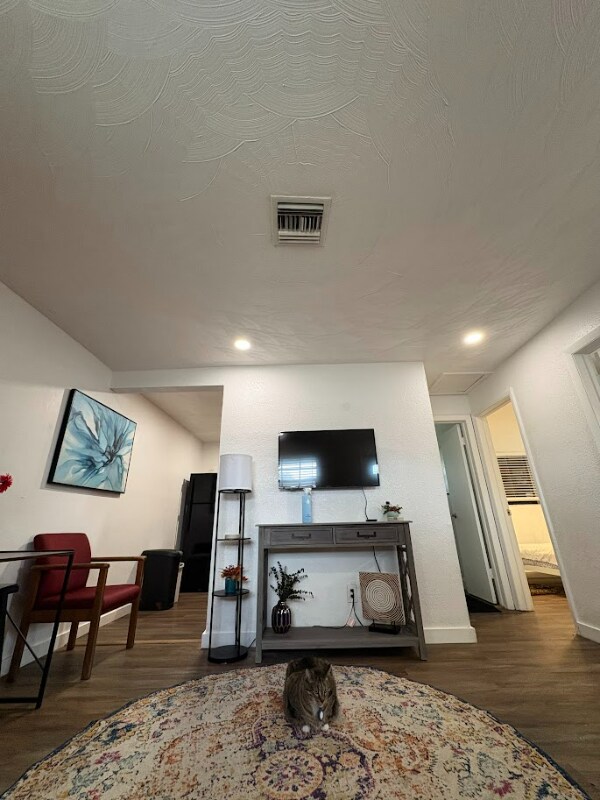 Foto del edificio - 2911 NW 11th St