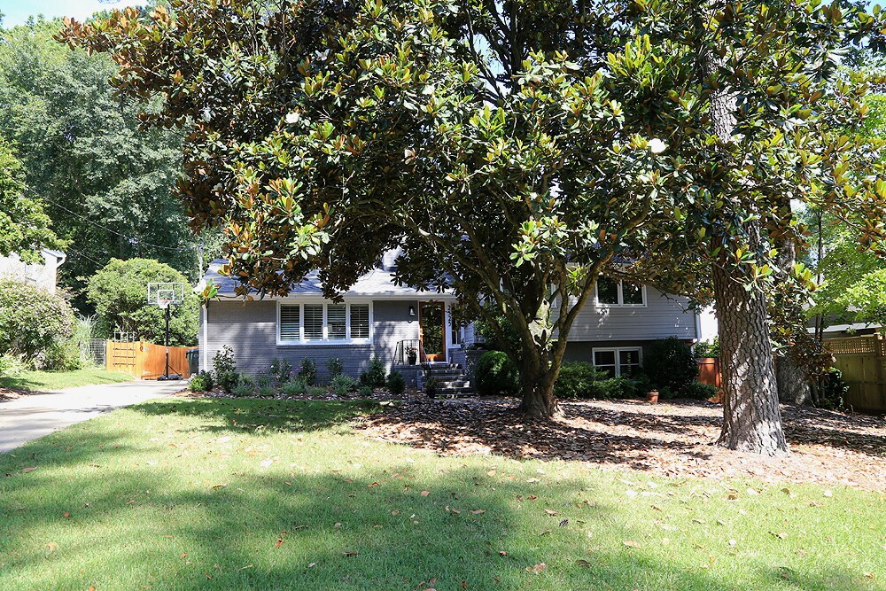 Primary Photo - 2525 Medway Dr