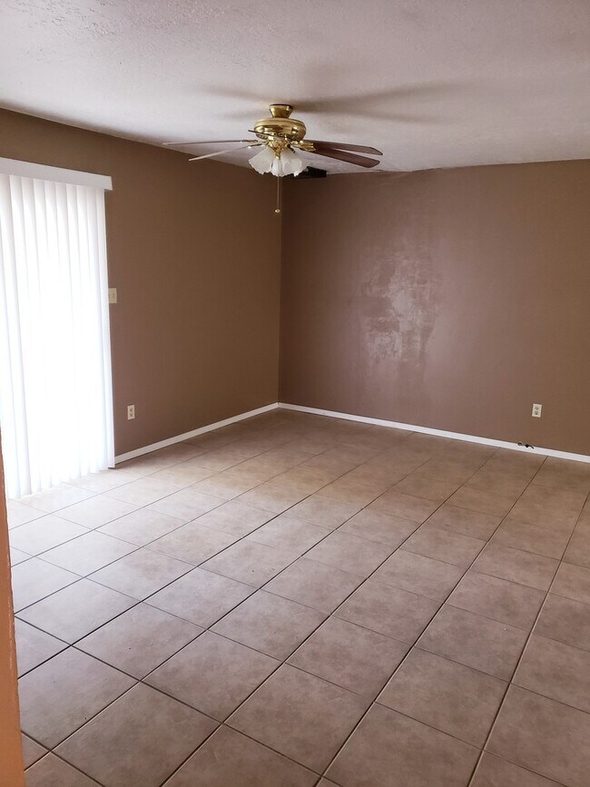 Building Photo - Coming Soon Cozy 3 BR 2 BA Home  nearJuan Tabo and 1-40