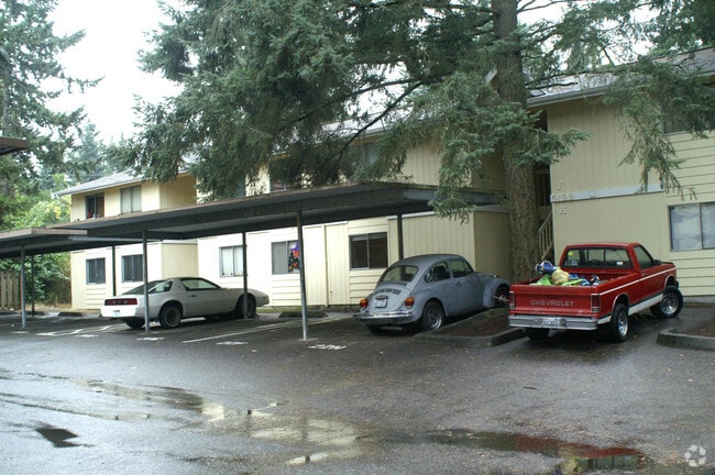 Building Photo - True Lane II Apartments
