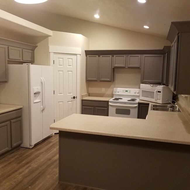 Foto del edificio - 821 N Buffalo Dr