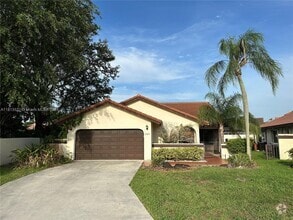Building Photo - 21615 Villa Nova Dr