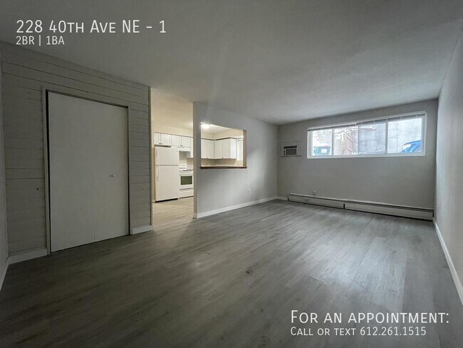 Building Photo - 228 40th Ave NE
