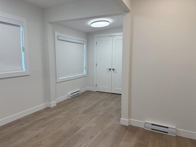 Building Photo - 12317 Beecher St