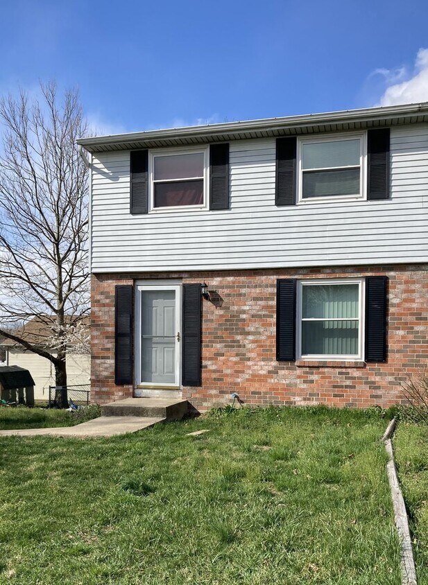 392 Oxford Ave, Aberdeen, MD 21001 Townhome Rentals in Aberdeen MD