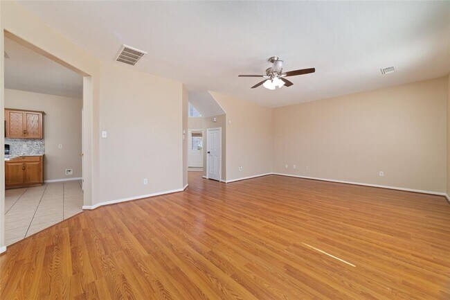 Foto del edificio - 1060 Cabot Cove