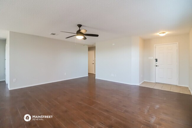 Foto del edificio - 112 Lone Star Ave