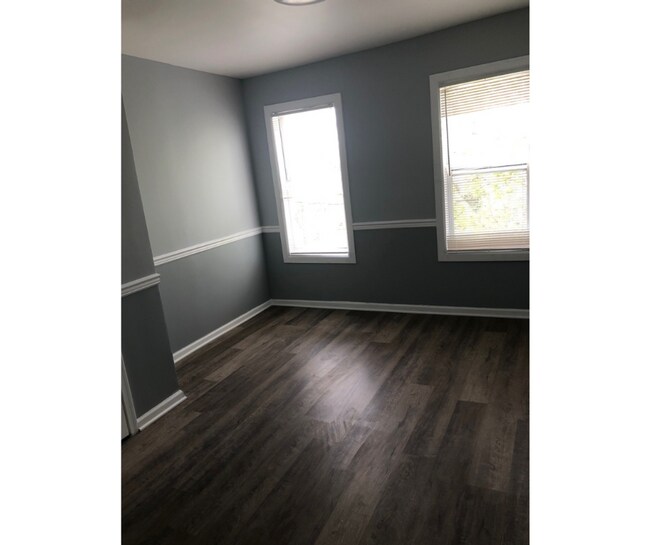 Foto del edificio - 3832 Cottage Ave