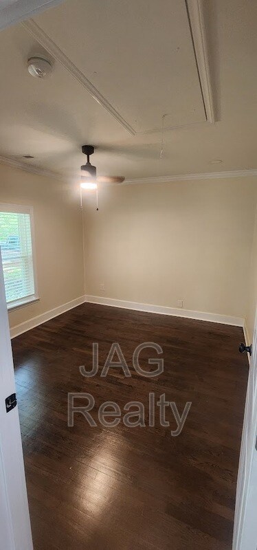 Foto del edificio - 2113 1st St