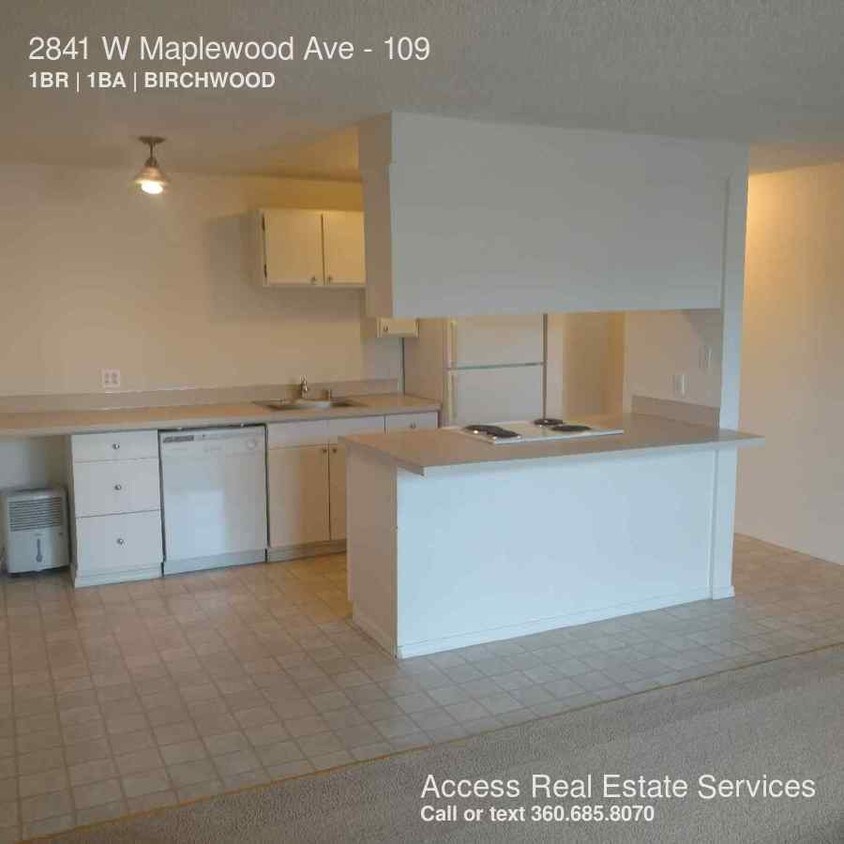 Primary Photo - 2841 W Maplewood Ave