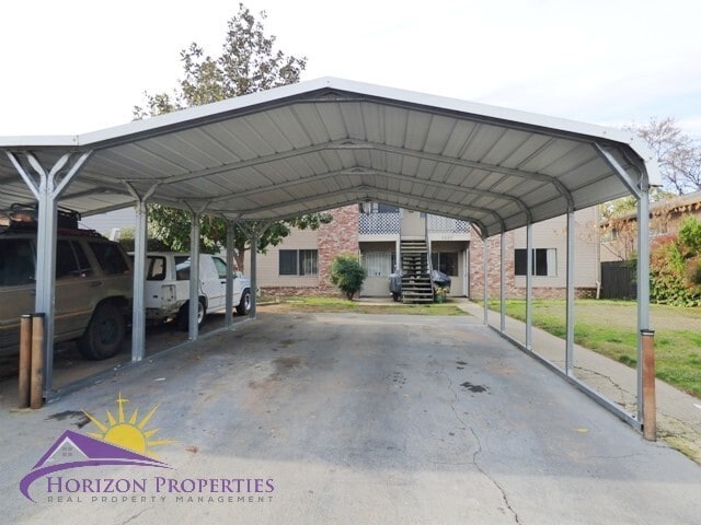 Building Photo - 7449 Tiara Way