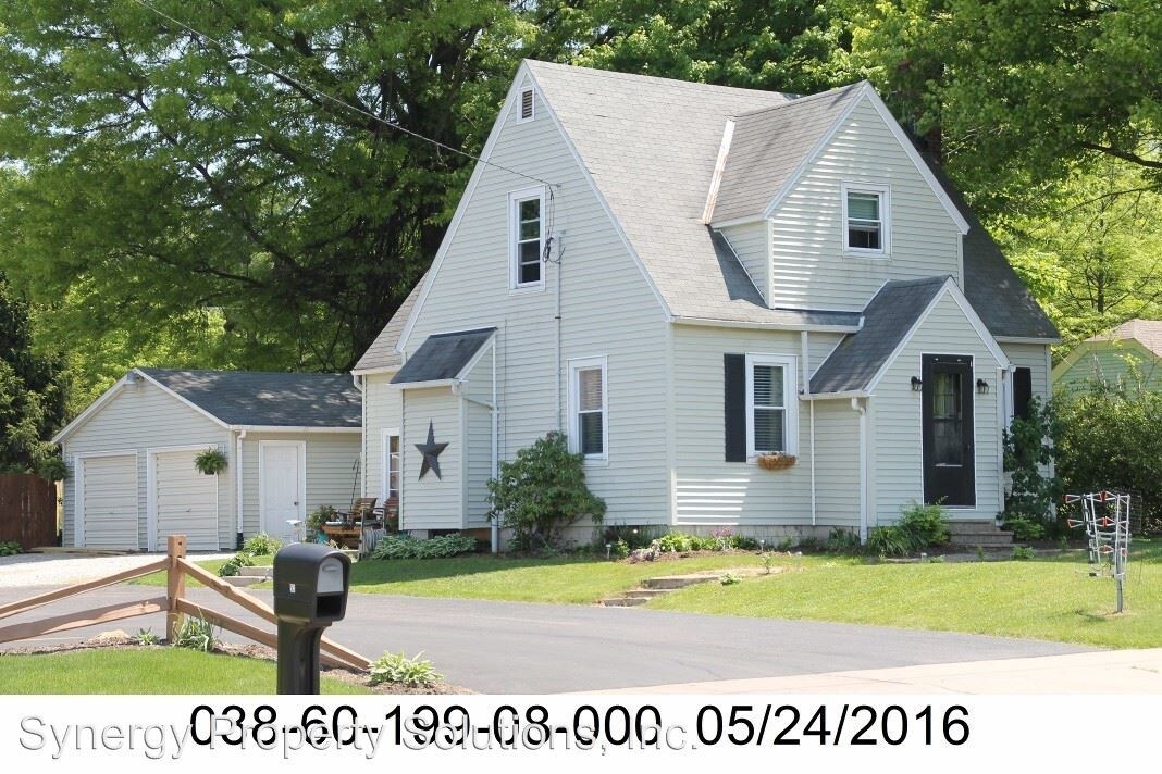 Primary Photo - 63 Lexington-Springmill Rd N