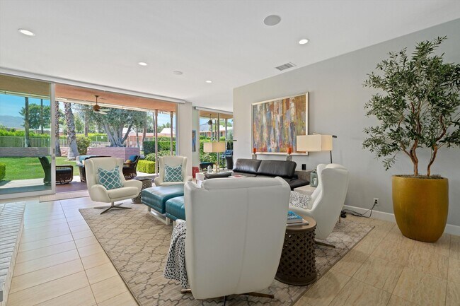 Foto del edificio - 47432 Medina Dr W