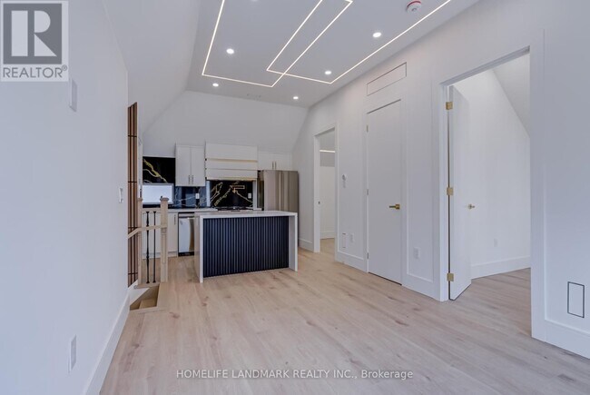 Building Photo - 23 Coulson Ave