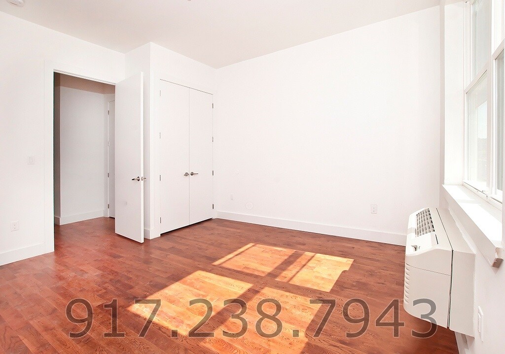 Primary Photo - 593 Central Ave