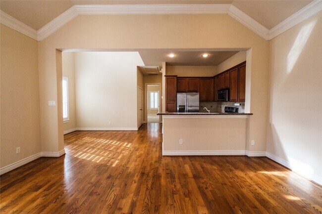 Foto del edificio - 2733 Sherwin St