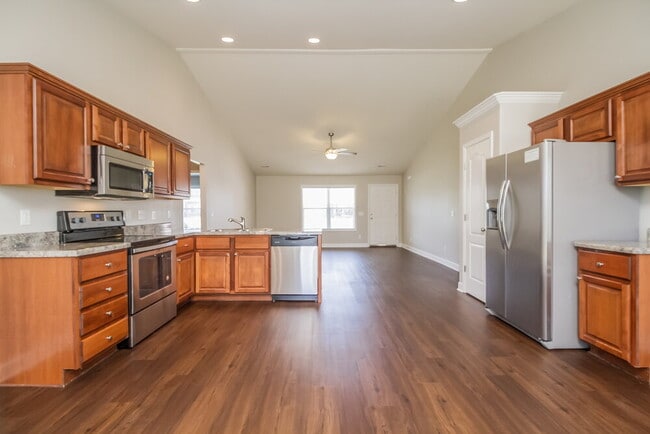 Foto del edificio - 5022 Morning Dove Ln