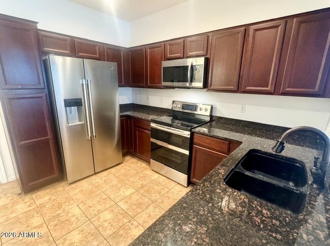 Building Photo - 2896 Claire Dr