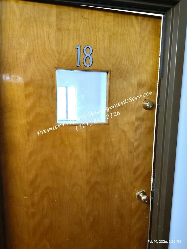 Foto del edificio - 518 W Cunningham St