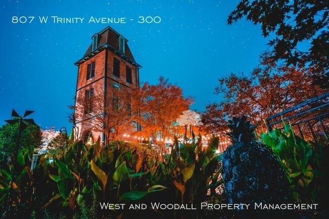 Building Photo - 807 W Trinity Ave