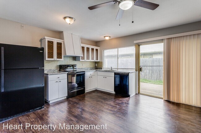 Foto del edificio - 3 br, 2 bath House - 754 Teal Dr