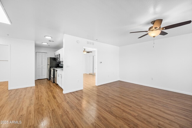 Building Photo - 3065 N 67th Ave