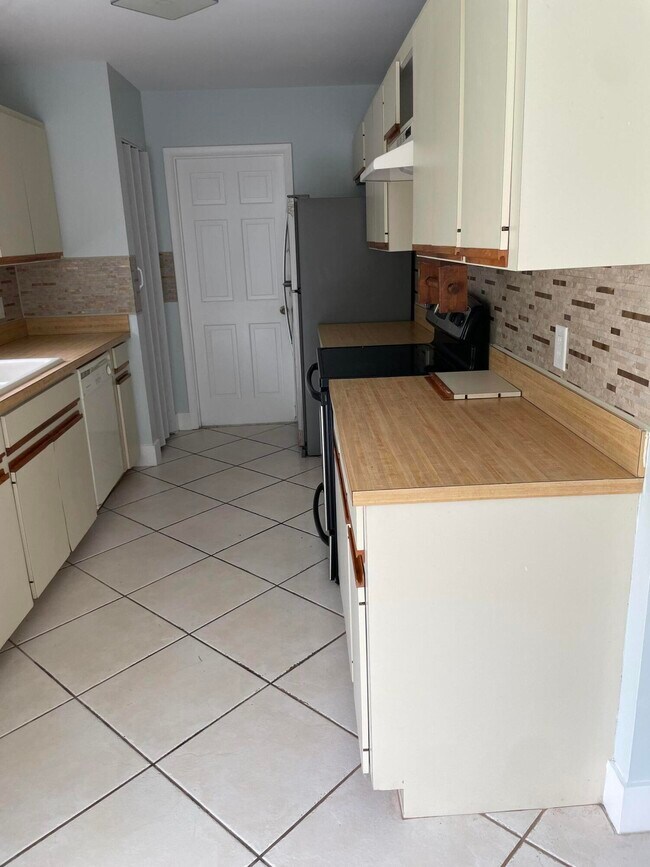 Foto del edificio - 13483 53rd Ct N