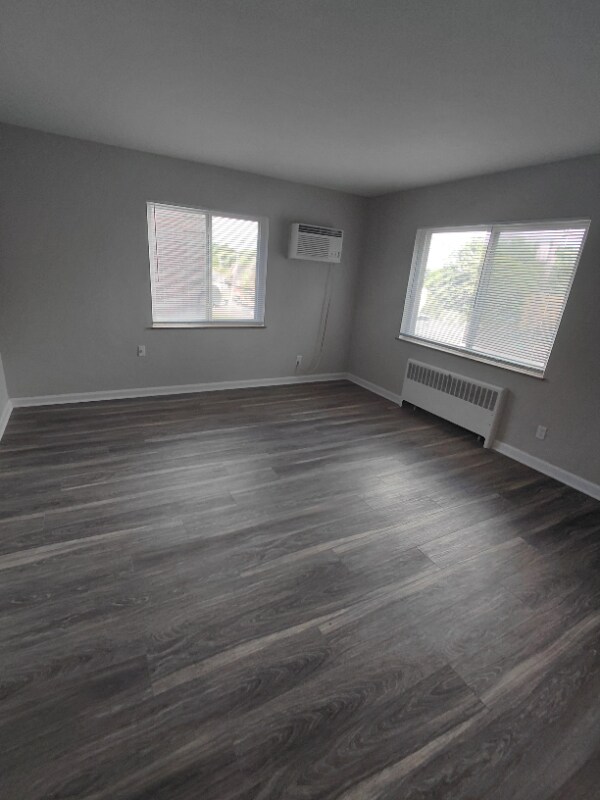 Foto del edificio - 6643 Montgomery Rd