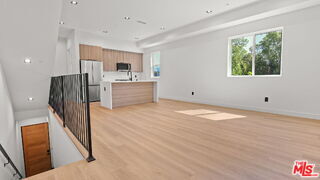 Foto del edificio - 10842 Peach Grove St
