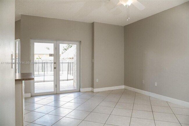 Foto del edificio - 13233 SW 203rd St