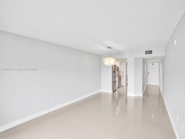 Foto del edificio - 1651 SW 127th Ave
