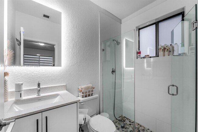 Foto del edificio - 22712 SW 129th Ave