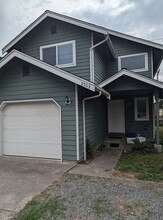 Building Photo - 2501-2503 Xenia St