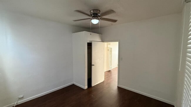 Foto del edificio - 813 W 6th St