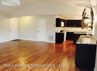 Foto del edificio - 3484 Saddle Brook Dr