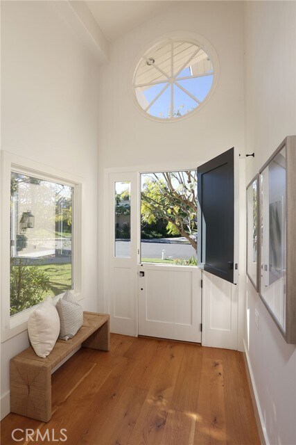 Foto del edificio - 1870 Port Charles Pl