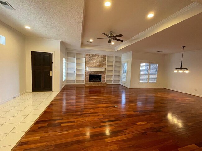 Foto del edificio - 17619 W Fawn River Cir