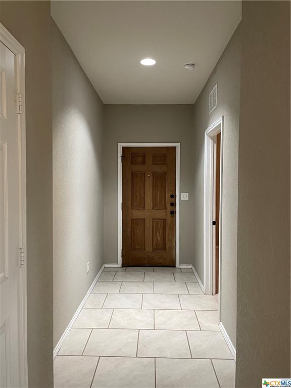 Foto del edificio - 2950 Sawmill Ln