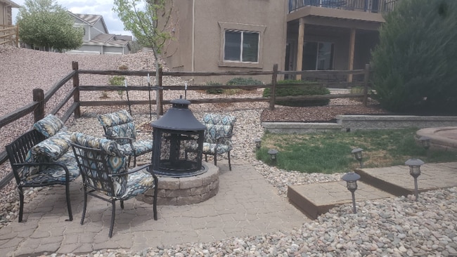 Foto del edificio - 948 Fire Rock Pl