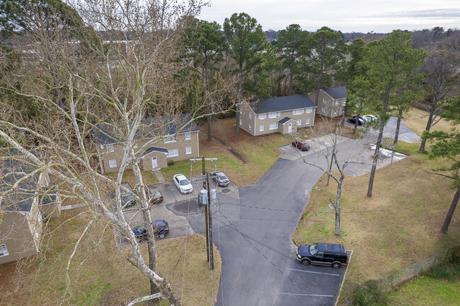 Primary Photo - Sunnybrook Apartments