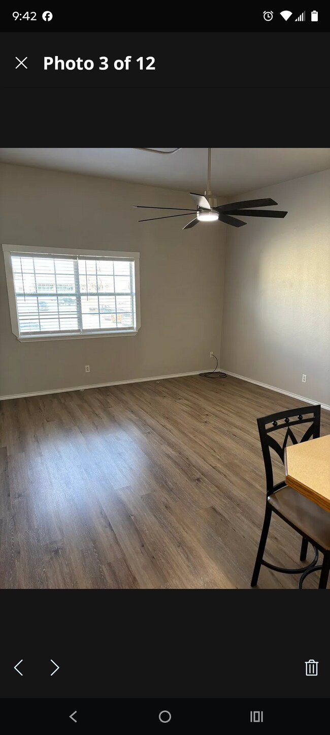 Foto del edificio - 110 W Park St