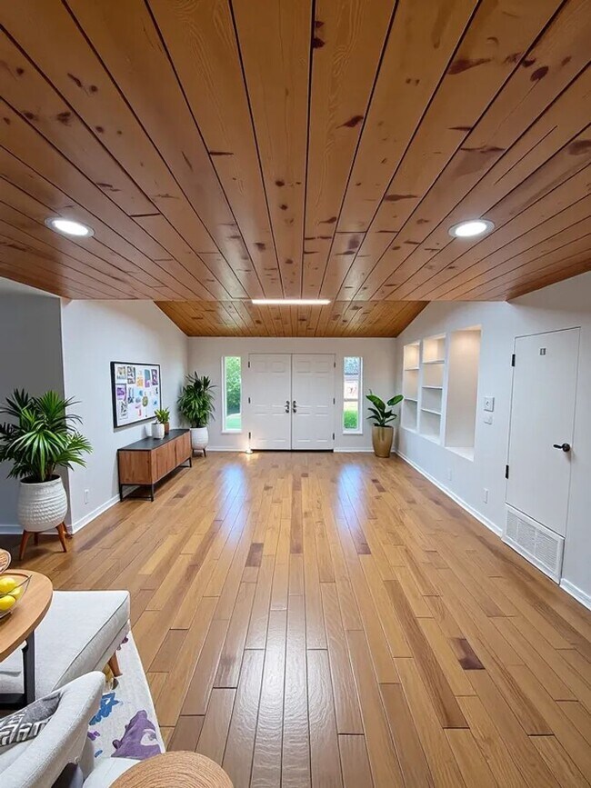 Foto del edificio - Gorgeous 3 Bedroom, 2 Bathroom, Granada Hi...