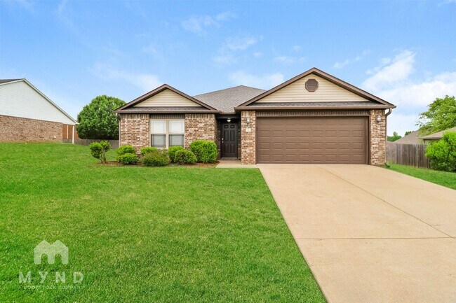 Foto del edificio - 17 Bristol Dr